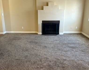 8600 W Charleston Boulevard - Photo Thumbnail 3