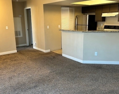 8600 W Charleston Boulevard - Photo Thumbnail 2