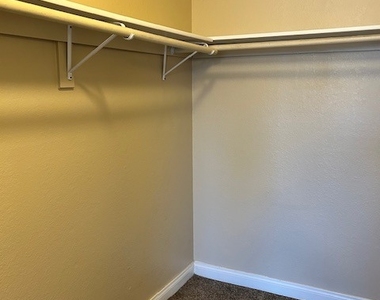 8600 W Charleston Boulevard - Photo Thumbnail 10