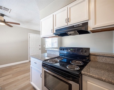 5336 Mancos Court - Photo Thumbnail 10
