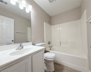 7888 Millbrookshire Way - Photo Thumbnail 20