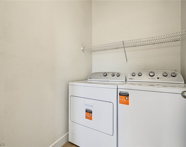 8561 Barkeria Court - Photo Thumbnail 20