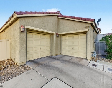 8561 Barkeria Court - Photo Thumbnail 21