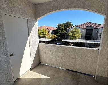 7413 W Russell Road - Photo Thumbnail 21