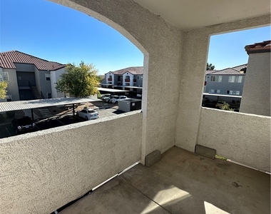 7413 W Russell Road - Photo Thumbnail 20