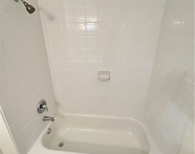 7413 W Russell Road - Photo Thumbnail 17