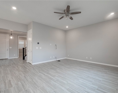 12385 Valley Chase Avenue - Photo Thumbnail 9