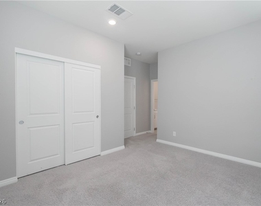 12385 Valley Chase Avenue - Photo Thumbnail 33