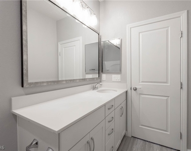 12385 Valley Chase Avenue - Photo Thumbnail 37