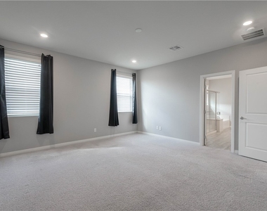 12385 Valley Chase Avenue - Photo Thumbnail 21