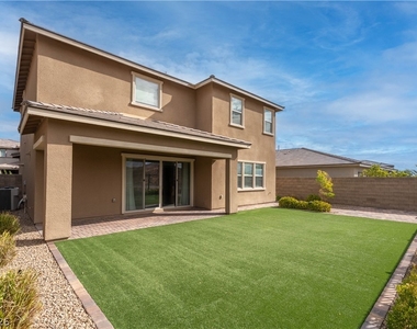 12385 Valley Chase Avenue - Photo Thumbnail 48