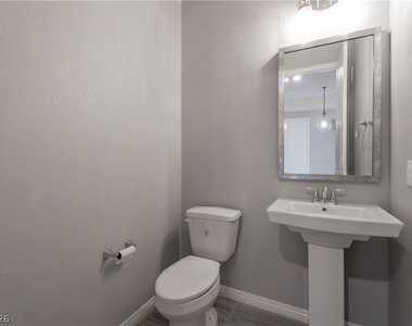 12385 Valley Chase Avenue - Photo Thumbnail 5