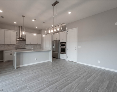 12385 Valley Chase Avenue - Photo Thumbnail 12