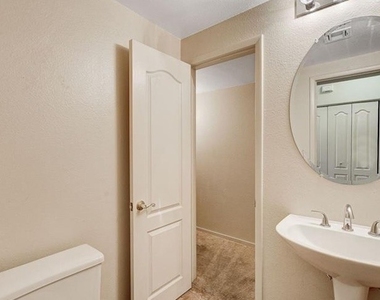 1848 Thunder Mountain Drive - Photo Thumbnail 6