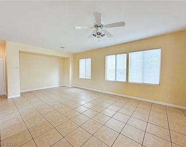 9057 Spinning Wheel Avenue - Photo Thumbnail 14
