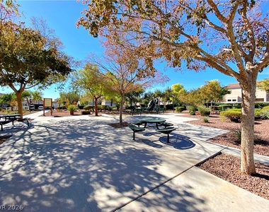 9057 Spinning Wheel Avenue - Photo Thumbnail 41