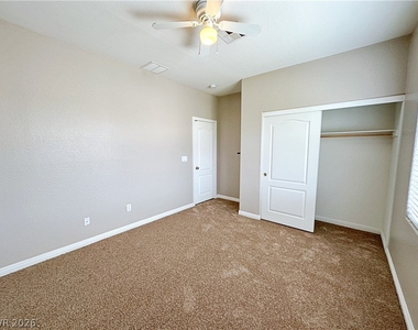 9057 Spinning Wheel Avenue - Photo Thumbnail 23