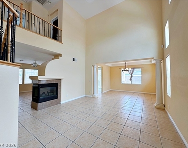 9057 Spinning Wheel Avenue - Photo Thumbnail 6