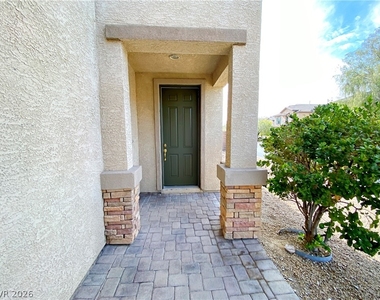9057 Spinning Wheel Avenue - Photo Thumbnail 3