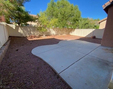 9848 Lake Austin Court - Photo Thumbnail 20
