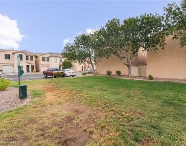 2137 Tierra Del Verde Street - Photo Thumbnail 38