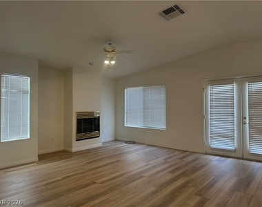 258 Big Horn Drive - Photo Thumbnail 3