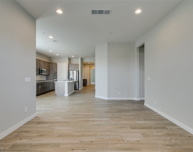 9876 Outer Hebrides Avenue - Photo Thumbnail 13