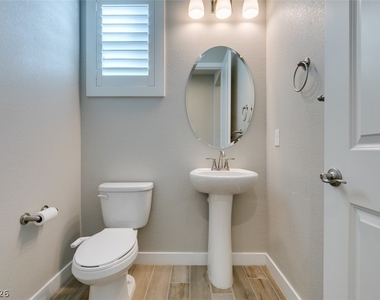 9876 Outer Hebrides Avenue - Photo Thumbnail 29
