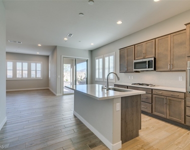 9876 Outer Hebrides Avenue - Photo Thumbnail 5