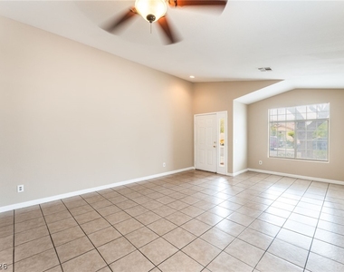 4910 Athens Bay Place - Photo Thumbnail 5
