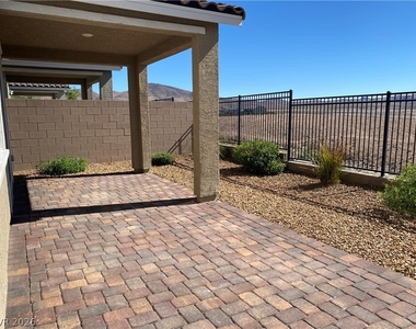 2473 Padulle Place - Photo Thumbnail 20