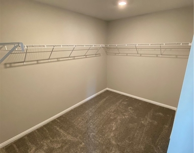 2473 Padulle Place - Photo Thumbnail 9