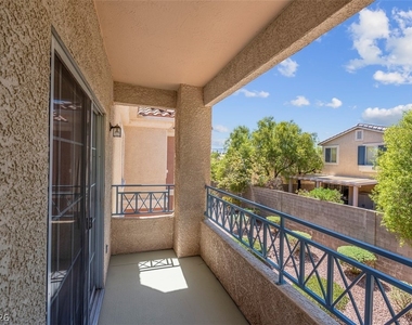 353 Amber Pine Street - Photo Thumbnail 41