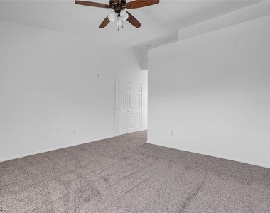 353 Amber Pine Street - Photo Thumbnail 28