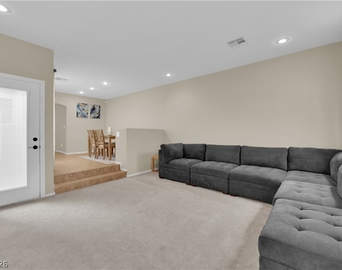 7326 Padleymor Street - Photo Thumbnail 3