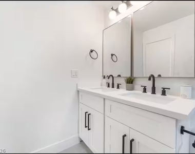 3101 Kings Way - Photo Thumbnail 18