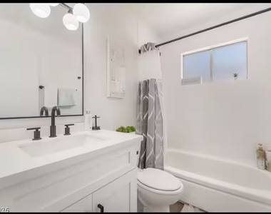 3101 Kings Way - Photo Thumbnail 21