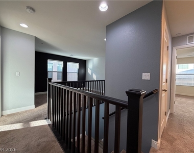 7563 Chimney Point Court - Photo Thumbnail 9