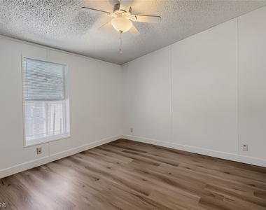 6105 Berthelot Lane - Photo Thumbnail 12