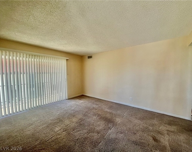 1405 Vegas Valley Drive - Photo Thumbnail 7