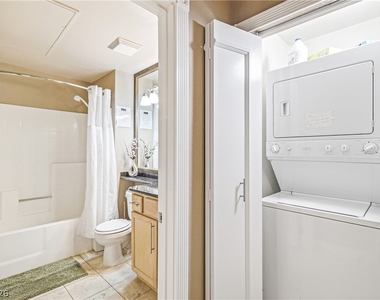210 E Flamingo Road - Photo Thumbnail 14