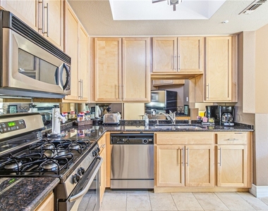 210 E Flamingo Road - Photo Thumbnail 9