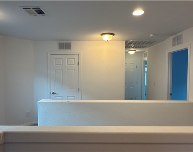 5395 Crossgates Avenue - Photo Thumbnail 12