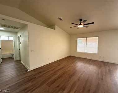 2813 El Cubano Court - Photo Thumbnail 11