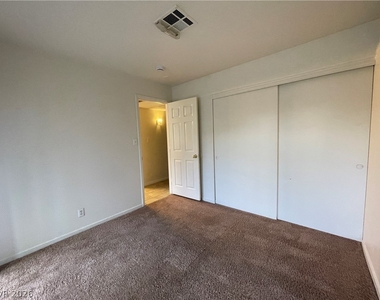 5030 S Rainbow Boulevard - Photo Thumbnail 5