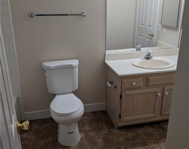 6480 Annie Oakley Drive - Photo Thumbnail 14