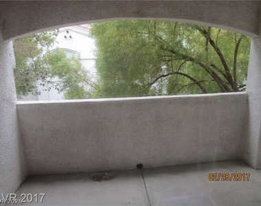 6480 Annie Oakley Drive - Photo Thumbnail 17