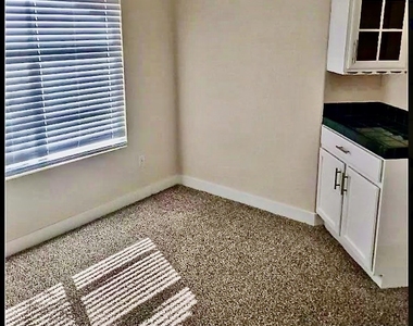 6480 Annie Oakley Drive - Photo Thumbnail 12