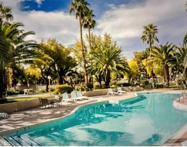6480 Annie Oakley Drive - Photo Thumbnail 3