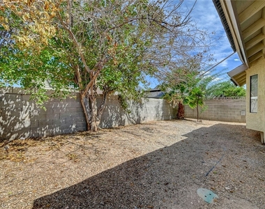 386 El Pico Drive - Photo Thumbnail 34